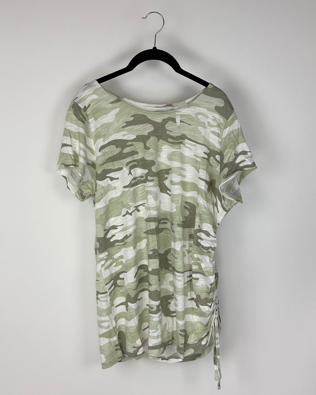 Light Wash Camo Short Sleeve T-Shirt With Ruching - Size 14-16
