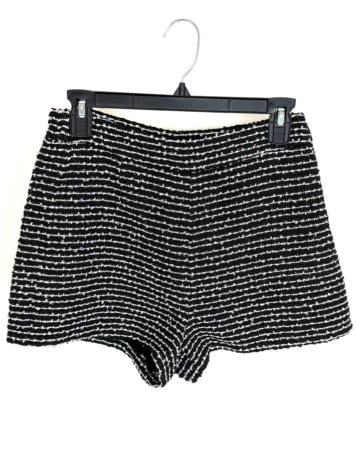 Black & White Textured Tweed Shorts - Small