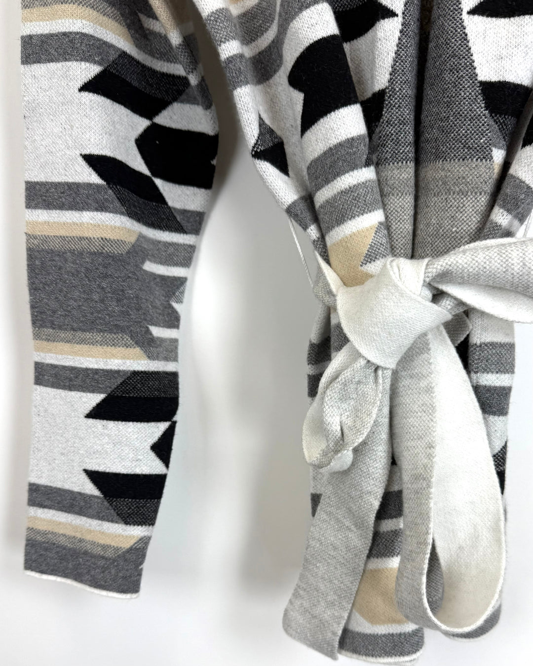 Black and Grey Abstract Cardigan - Size 6/8