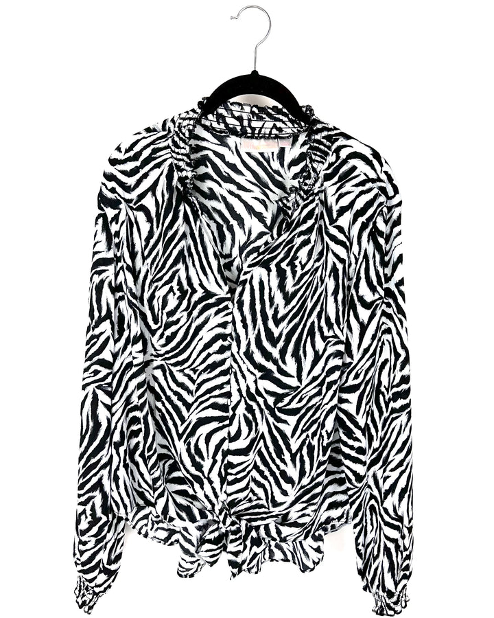 Zebra Print Long Sleeve Blouse With Quarter Zip - Size 14-16