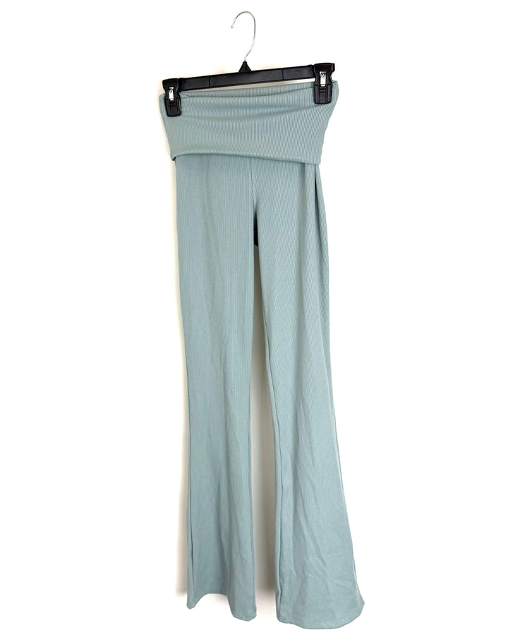 Blue Foldover Ribbed Flared Leggings - Size 6/8