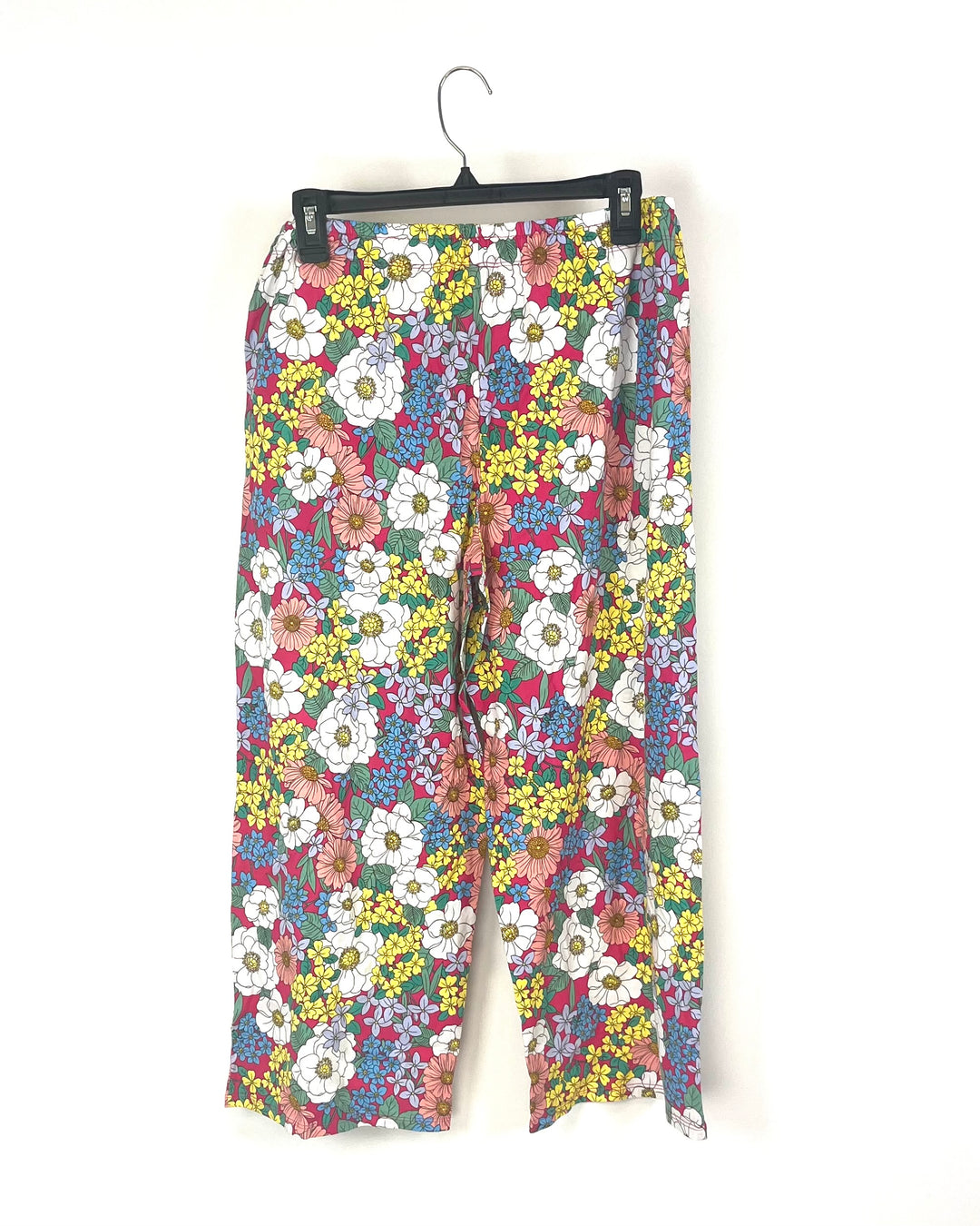 Hot Pink Floral Cropped Lounge Pants - 1X