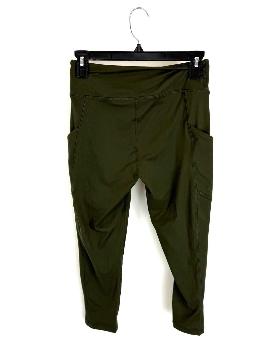 Dark Green Capri Pocket Leggings - Size 2/4