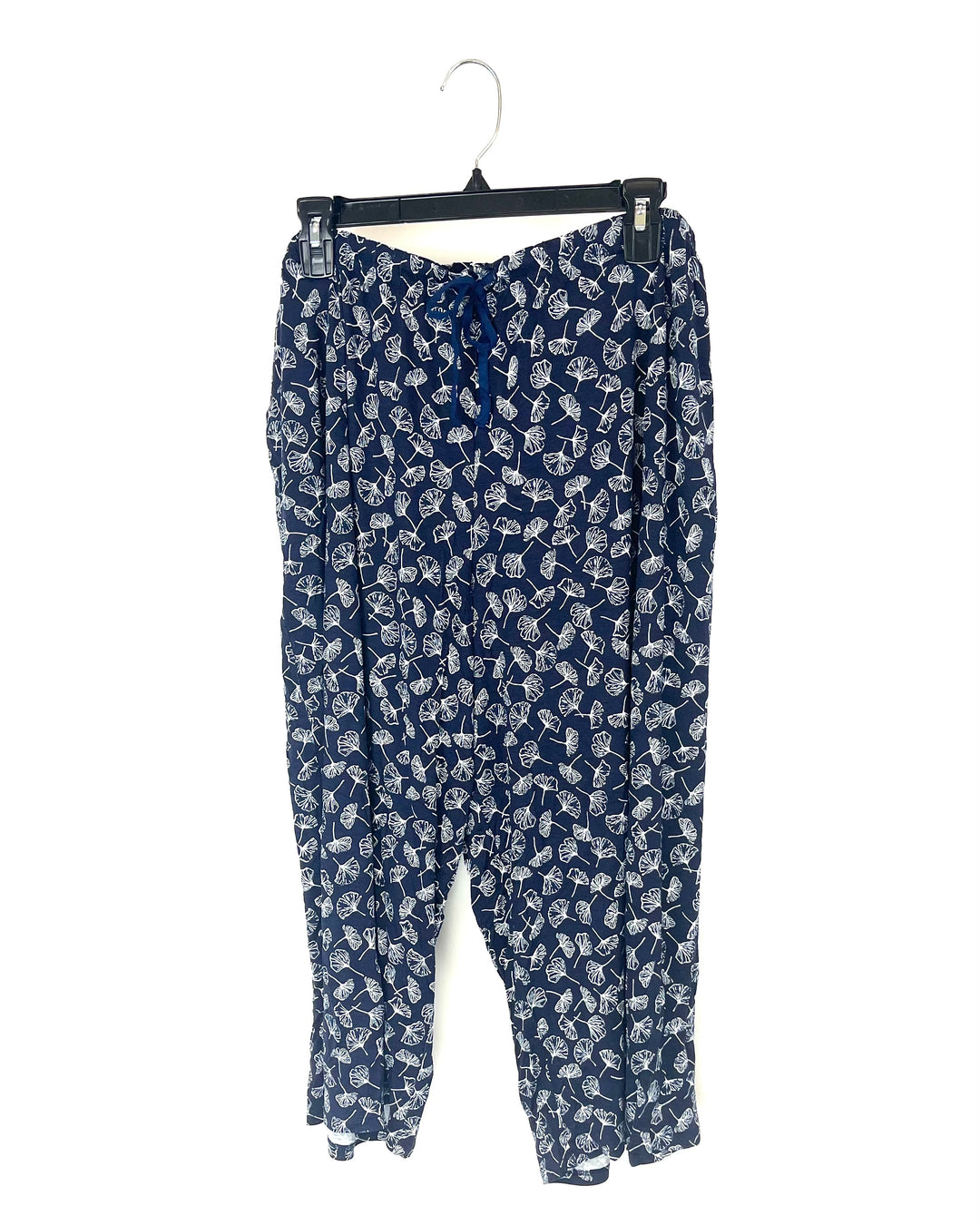 Navy Blue Floral Cropped Pajama Pants - Size 1X
