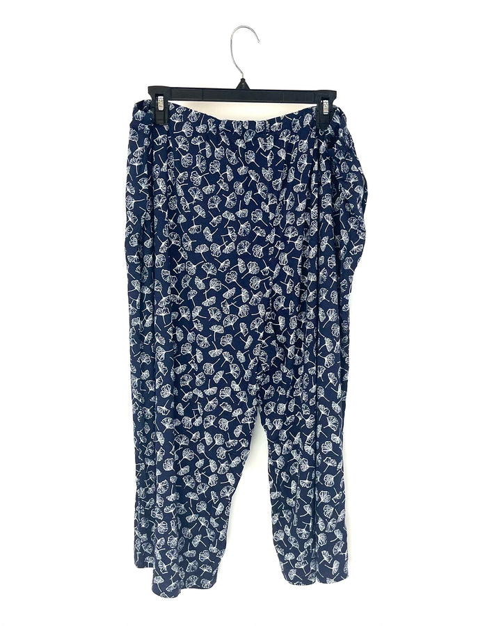 Navy Blue Floral Cropped Pajama Pants - Size 1X