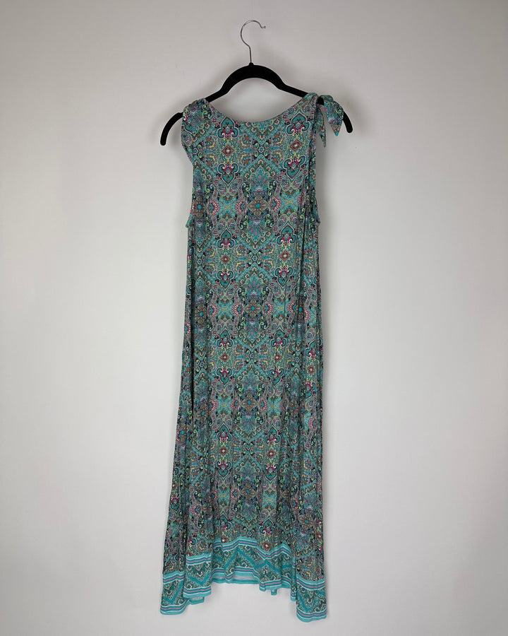 Turquoise Patterned Nightgown - Small