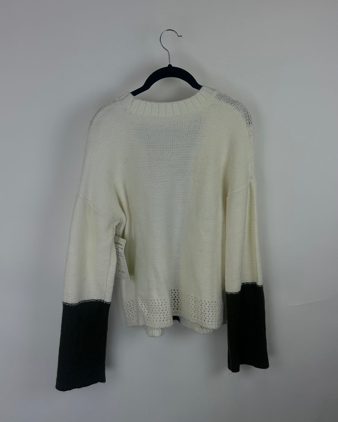 Army Green & White Knit Cable Sweater - Small