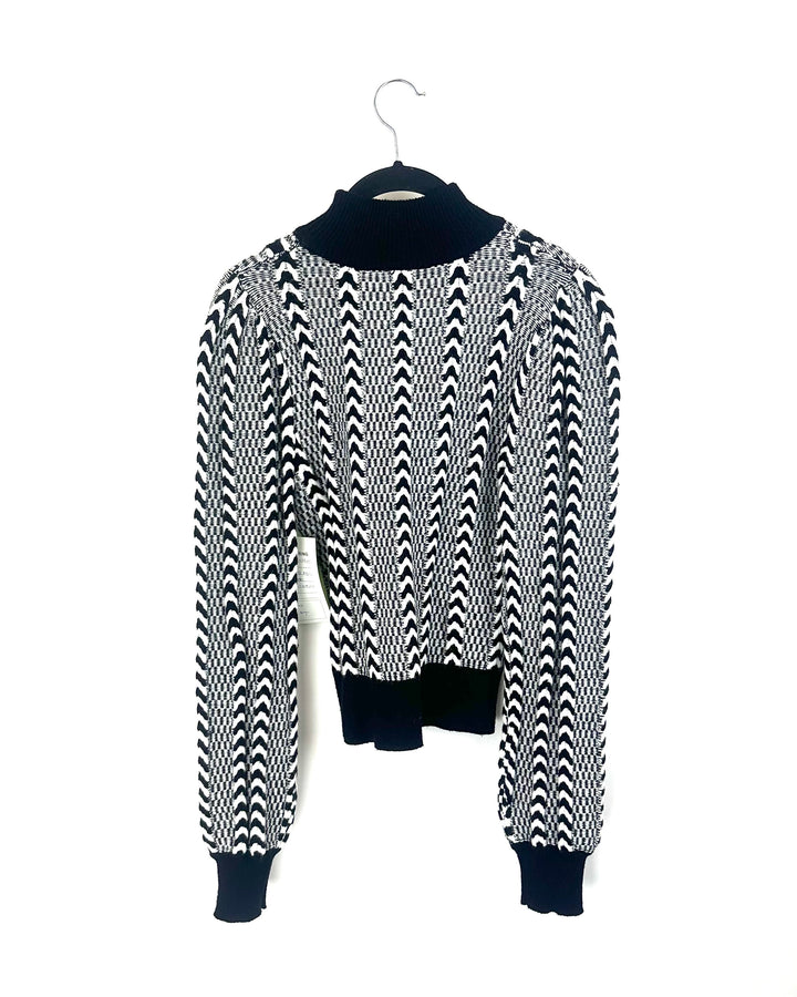 Black & White Chunky Mock Neck Sweater - Small
