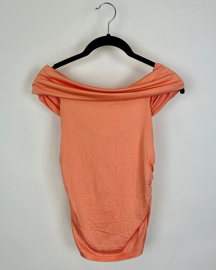 Peach Off the Shoulder Shirt - Size 2/4