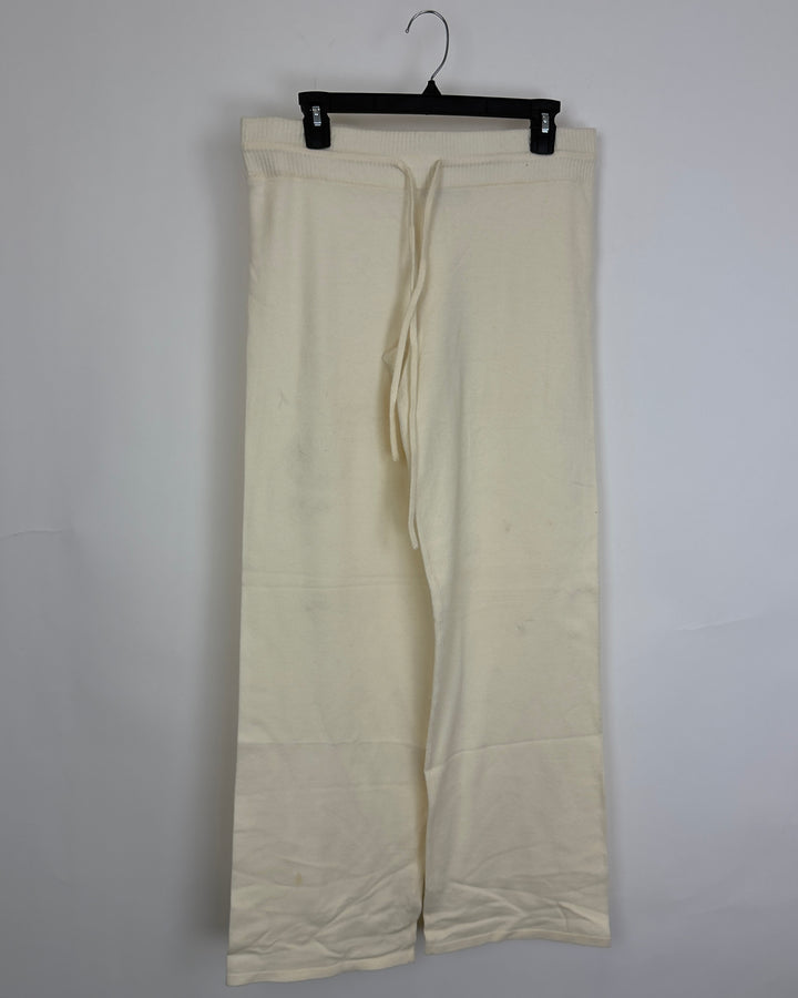 Egg Shell Cozy Pants - size 4/6