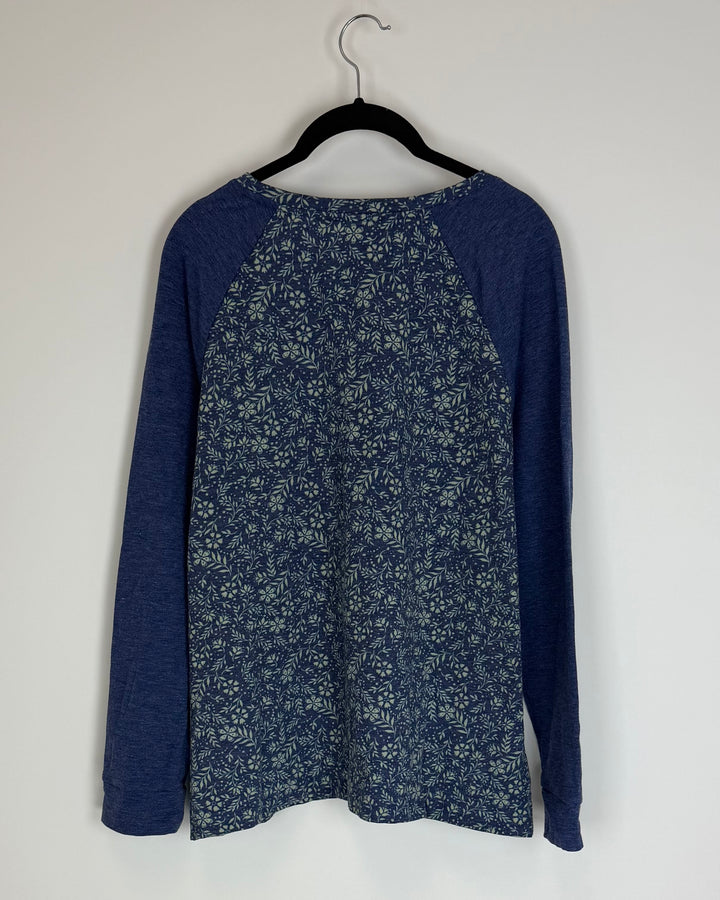 Blue Patterned Long Sleeve Set - Size 2/4