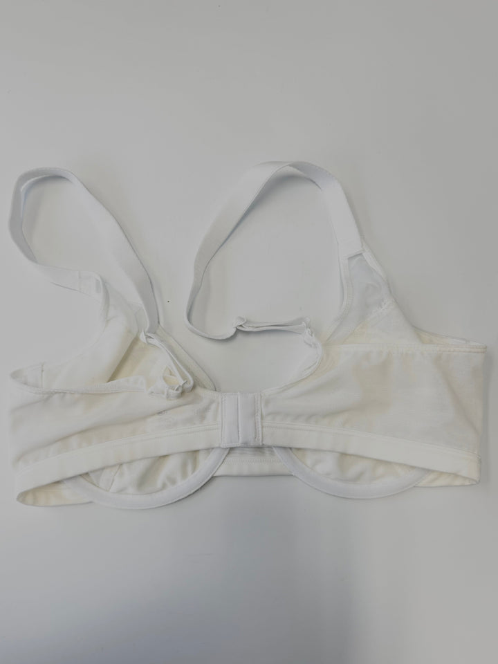 Ivory Lace Underwire Bra- 34C