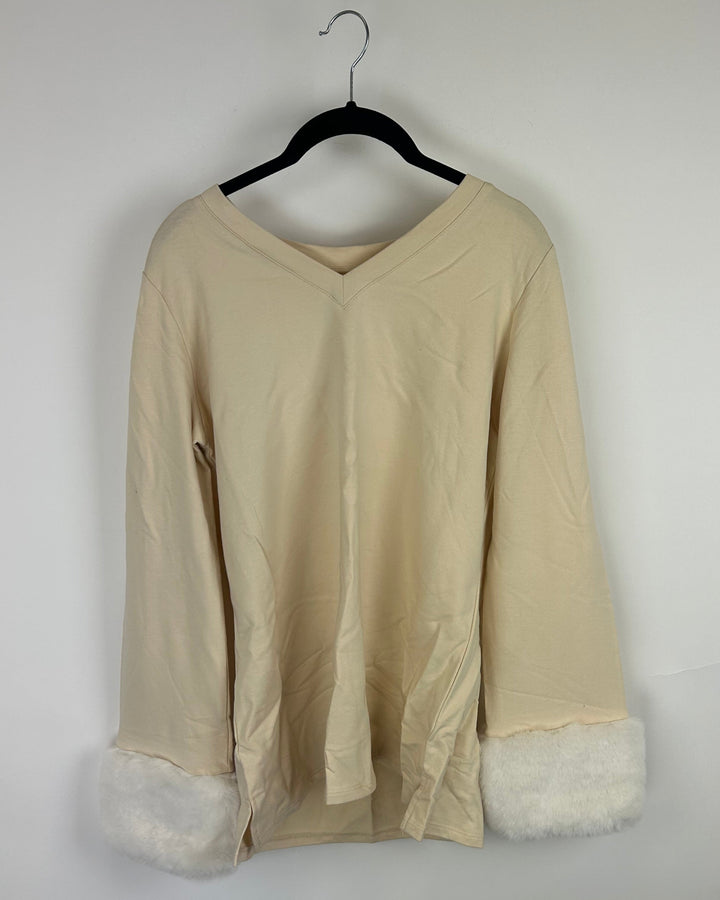 Tan V-neck Faux Fur Cuffed Long Sleeve - Size 6