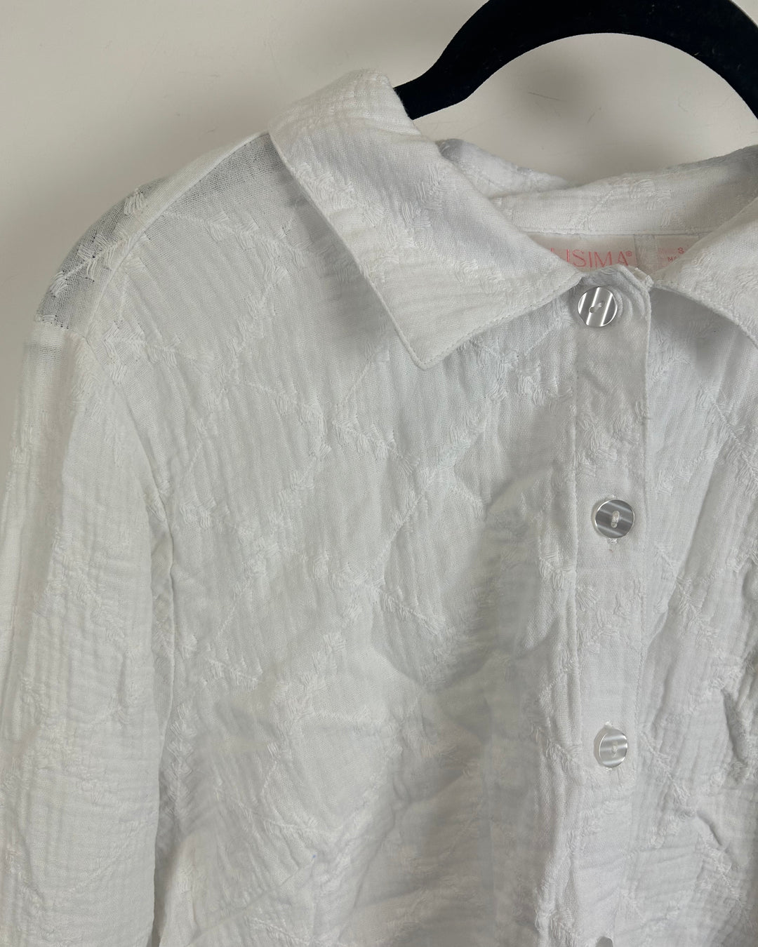 White Textured Button-Up Blouse - Size 6