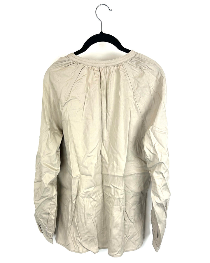 Sandstone Long Sleeve Button-Front Blouse- Size 6/8