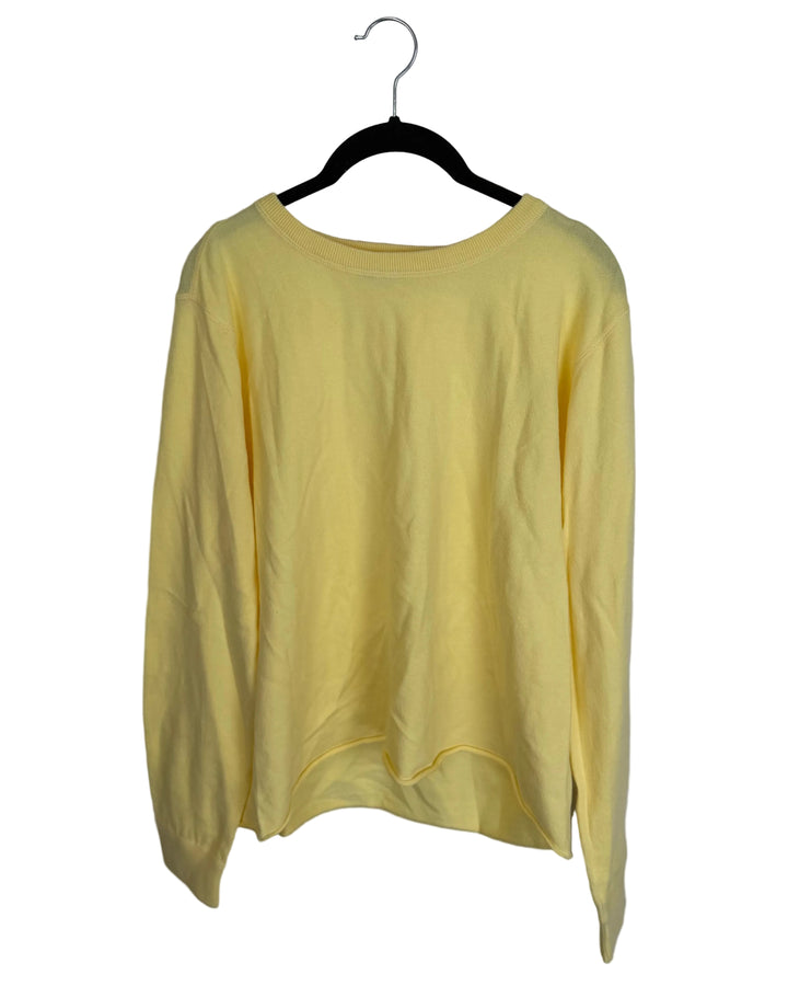 Yellow Long Sleeve Crewneck Top - Size 0/2