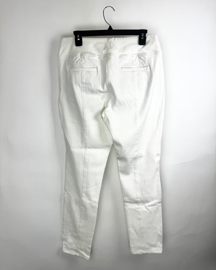 Eggshell White Pull-On White Stretch Jeans- Size 12