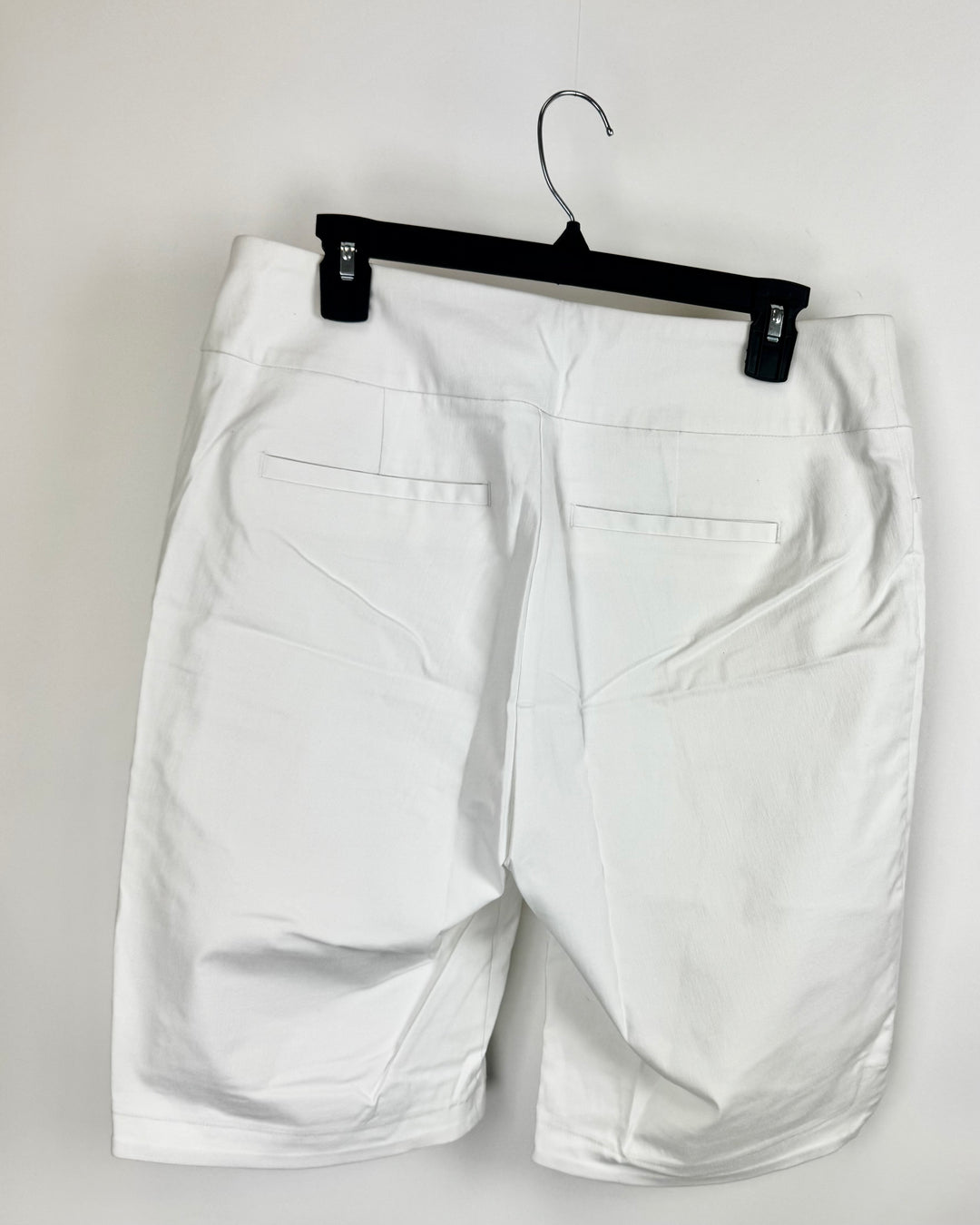 Classic White Stretch Bermuda Shorts - Size 12
