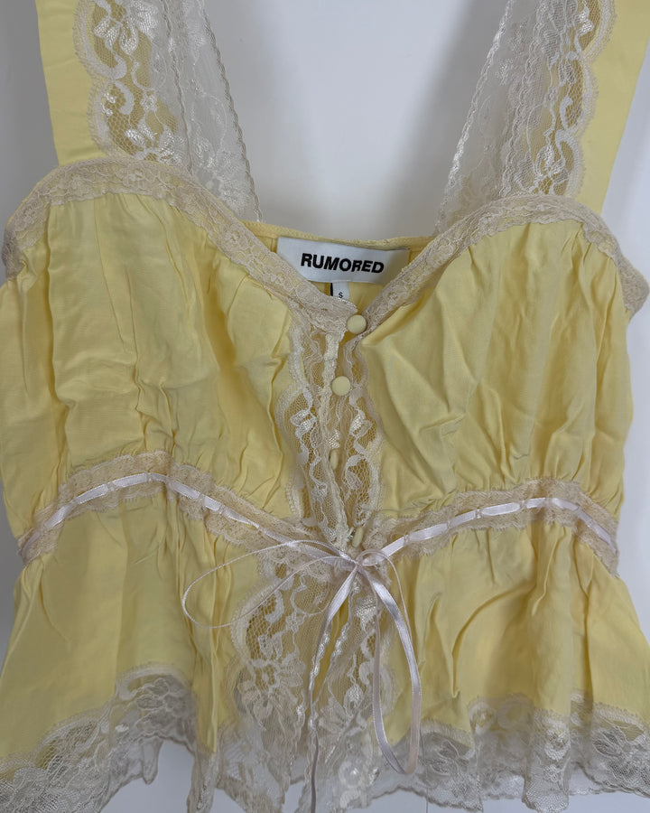 Pastel Yellow lace trim top - Size 0/2