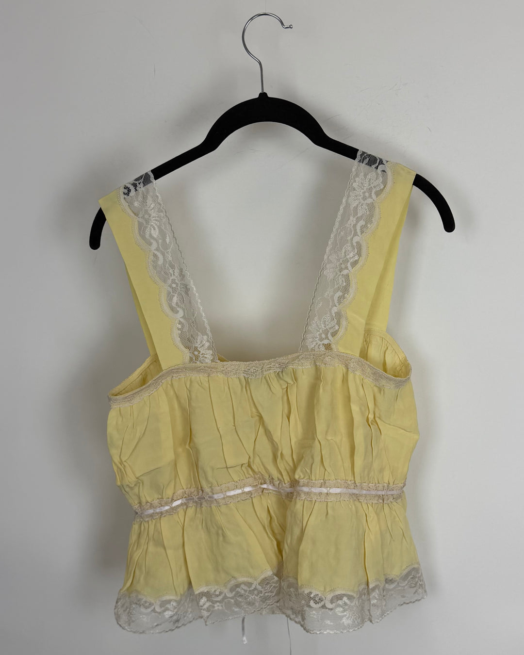 Pastel Yellow lace trim top - Size 0/2