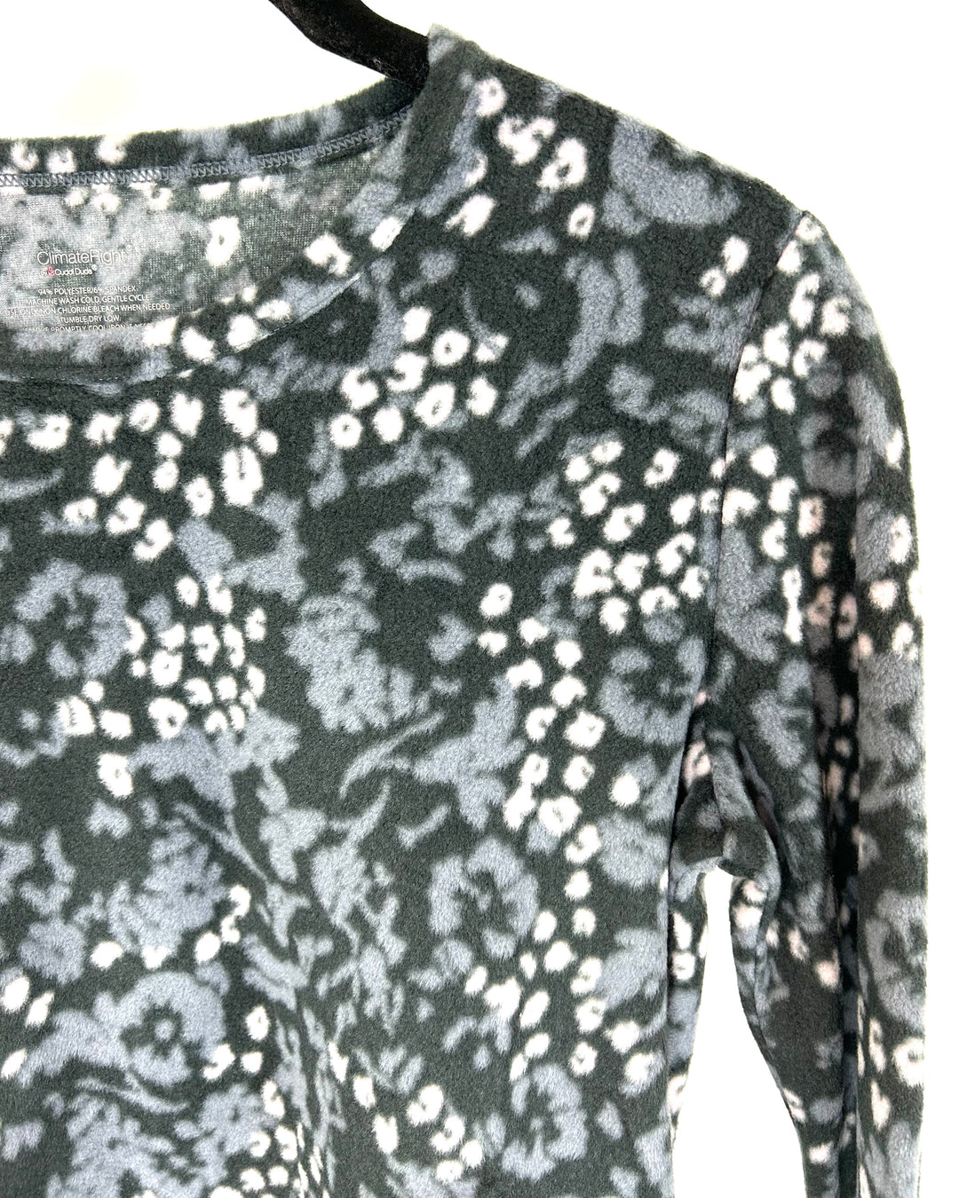 Leopard Long Sleeve Fleece Top - Size 4/6 and 6/8