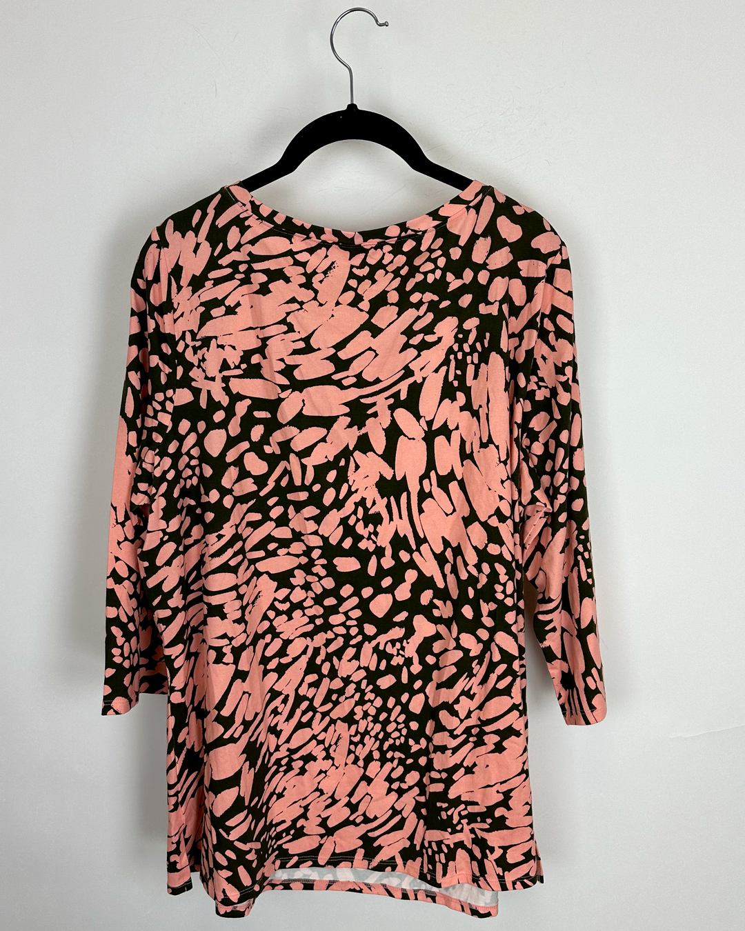 Coral Orange and Olive Printed Top - Size 14/16