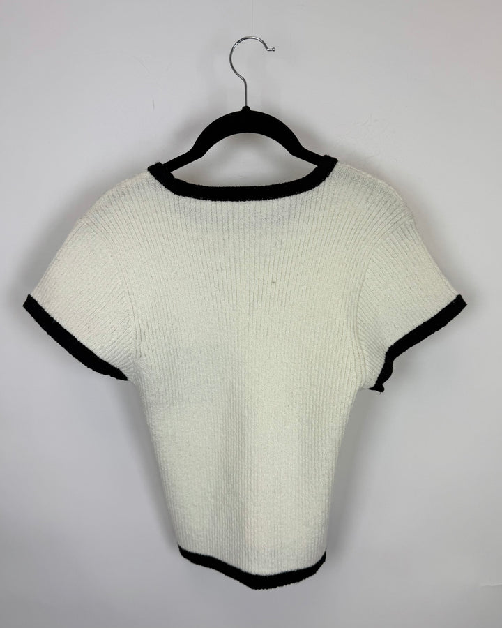 Cream and Black Knit Short Sleeve Top - Size 2/4