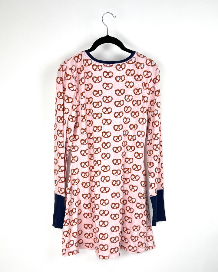 Pretzel Printed Pink Nightgown - Small