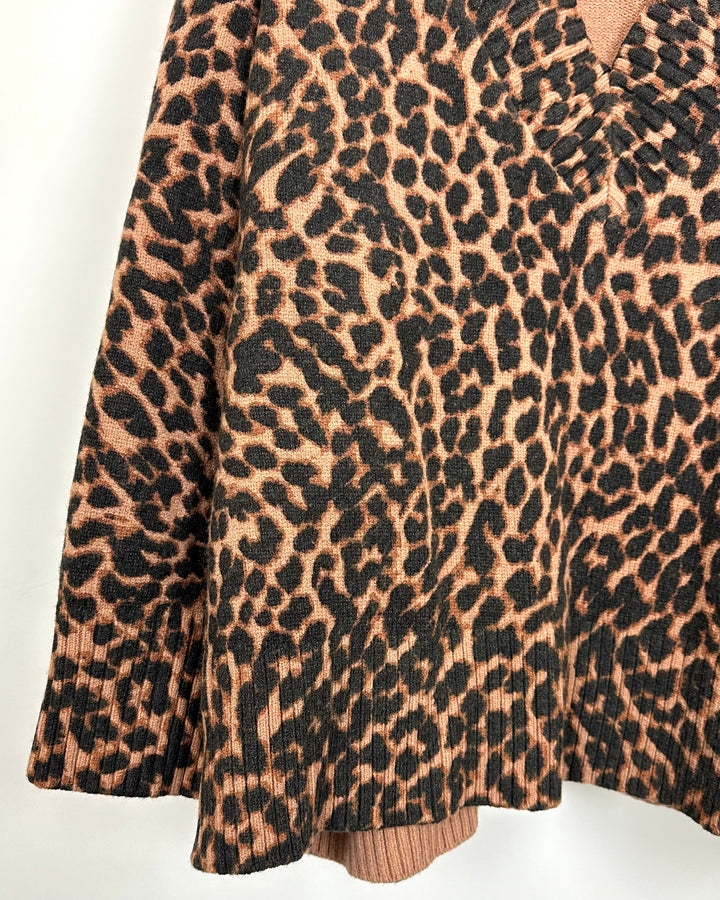 Brown Leopard Print Knit Sweater - Size 1X