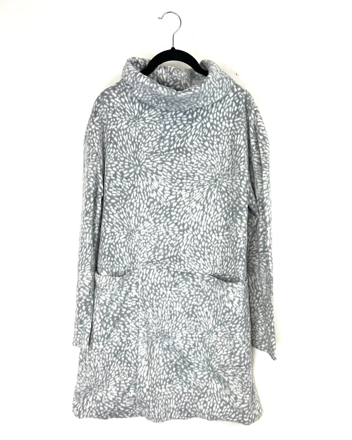 Midnight Fuzzy Grey And White Nightgown - Small