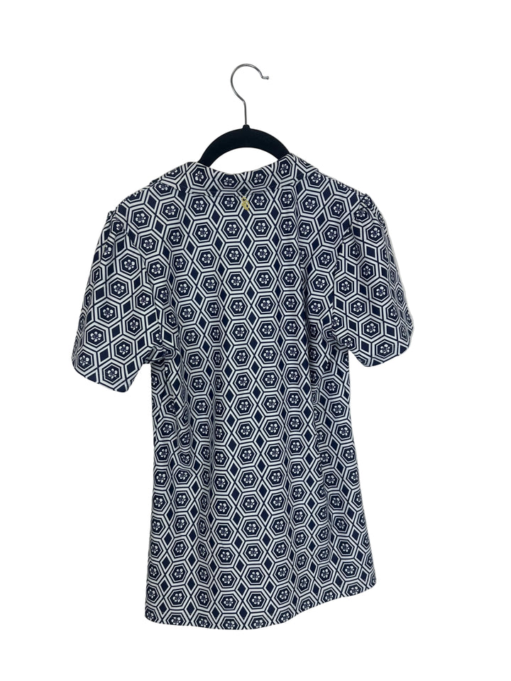 Navy Blue Abstract Patterned Short Sleeve Top - Size 2/4