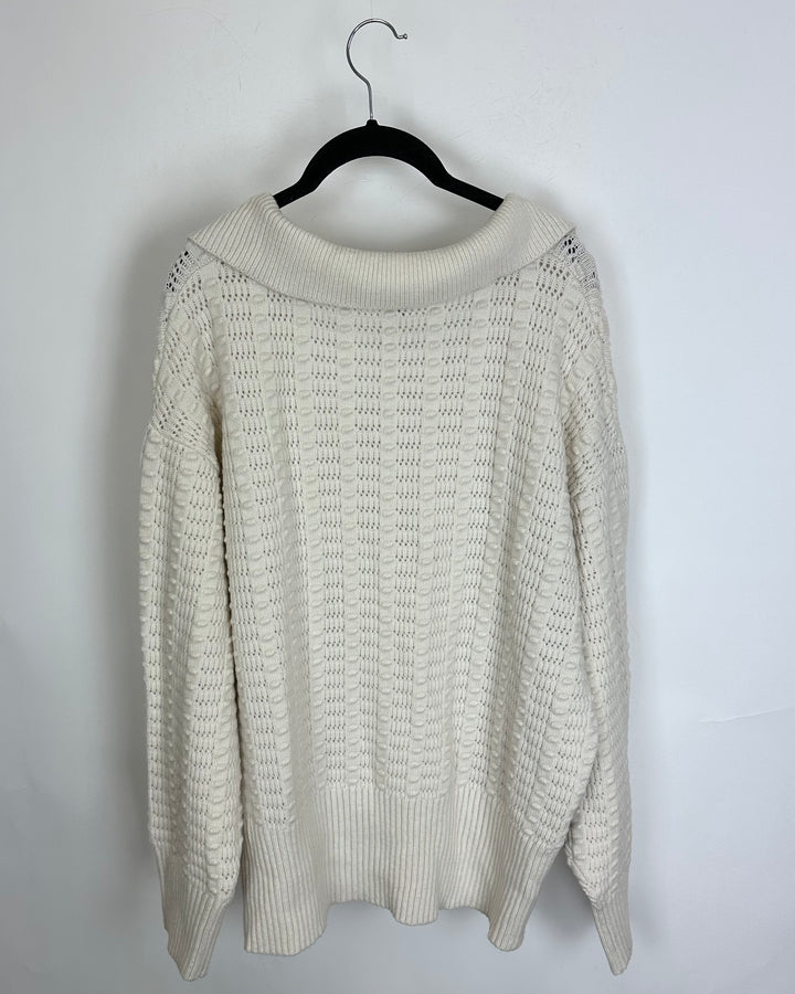 Ivory White Chunky Knit Sweater - Size 1X