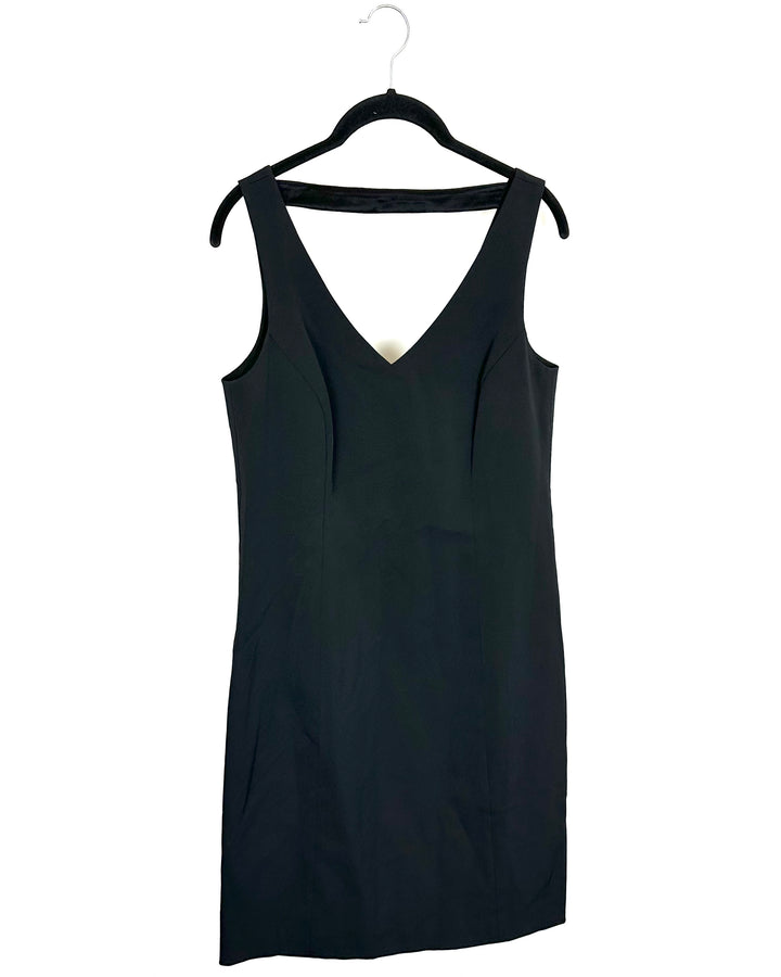 Onyx Black V-Neck Dress - Size 10/12