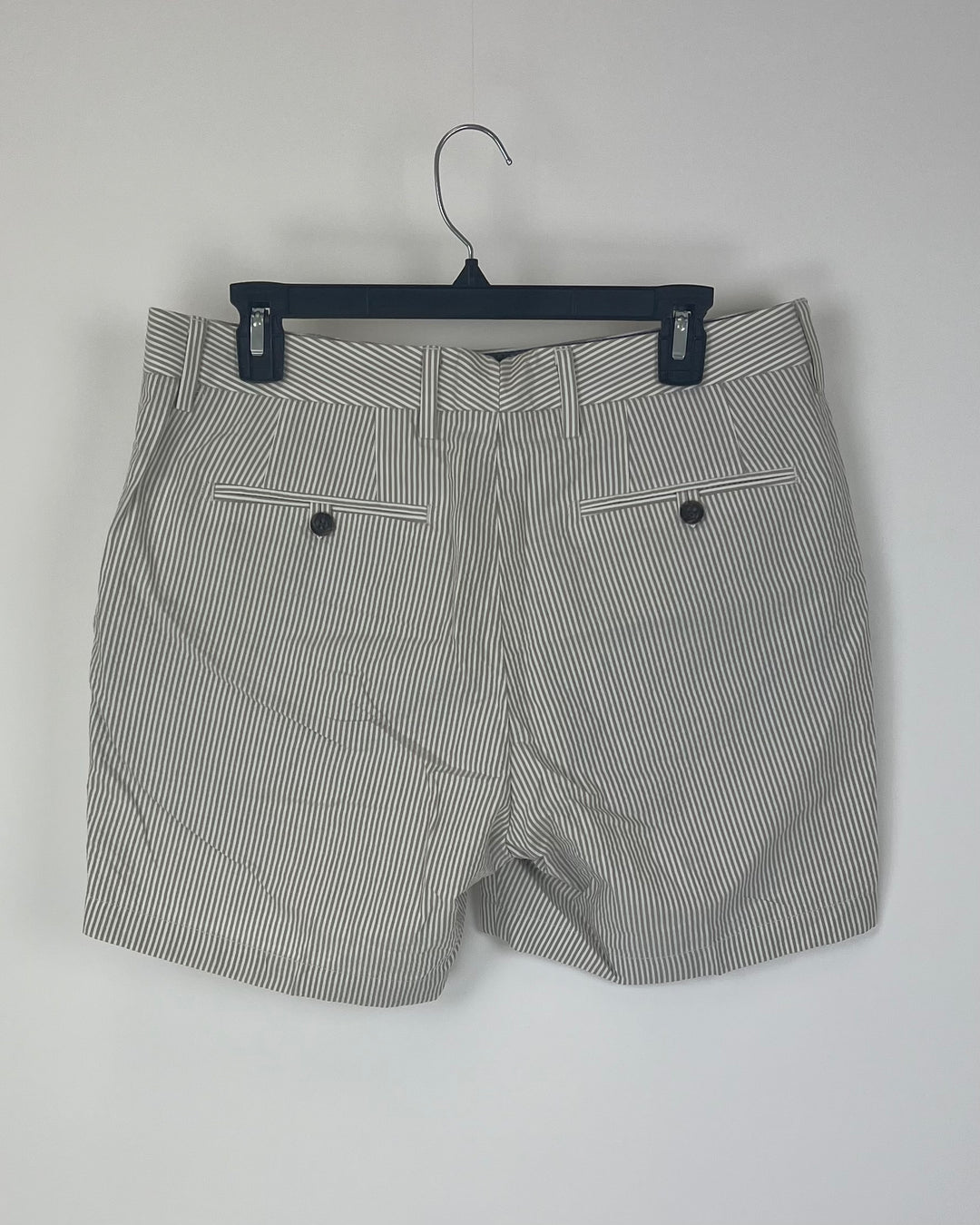 MENS Tan and White Striped Shorts - 32 Waist - 5", 7", 9" Inseams
