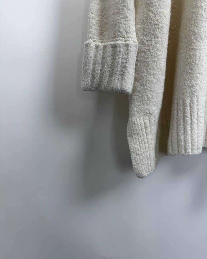 Off-White Soft Sweater - 1X