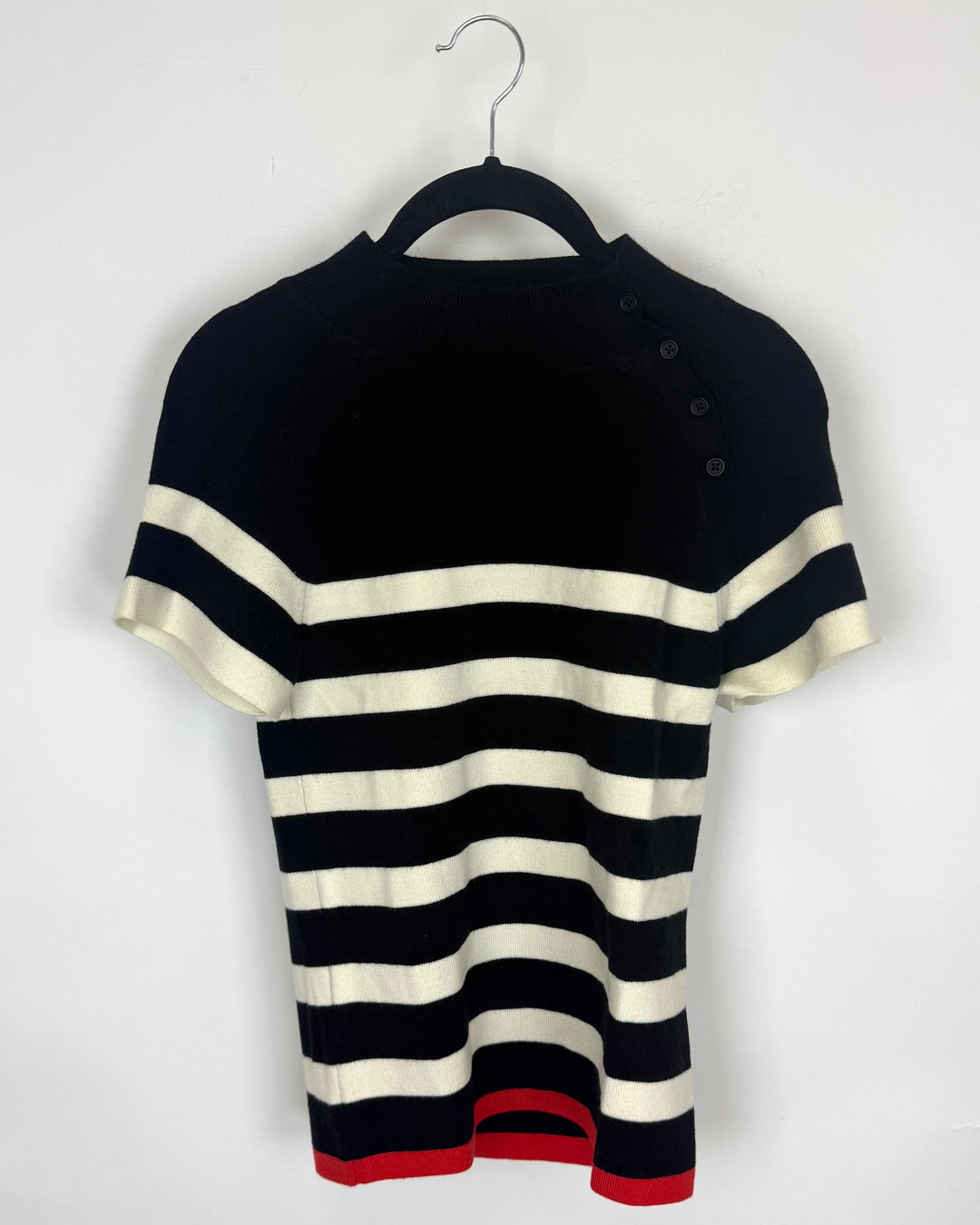 Black and White striped Knit Short-sleeve top - Size 4/6