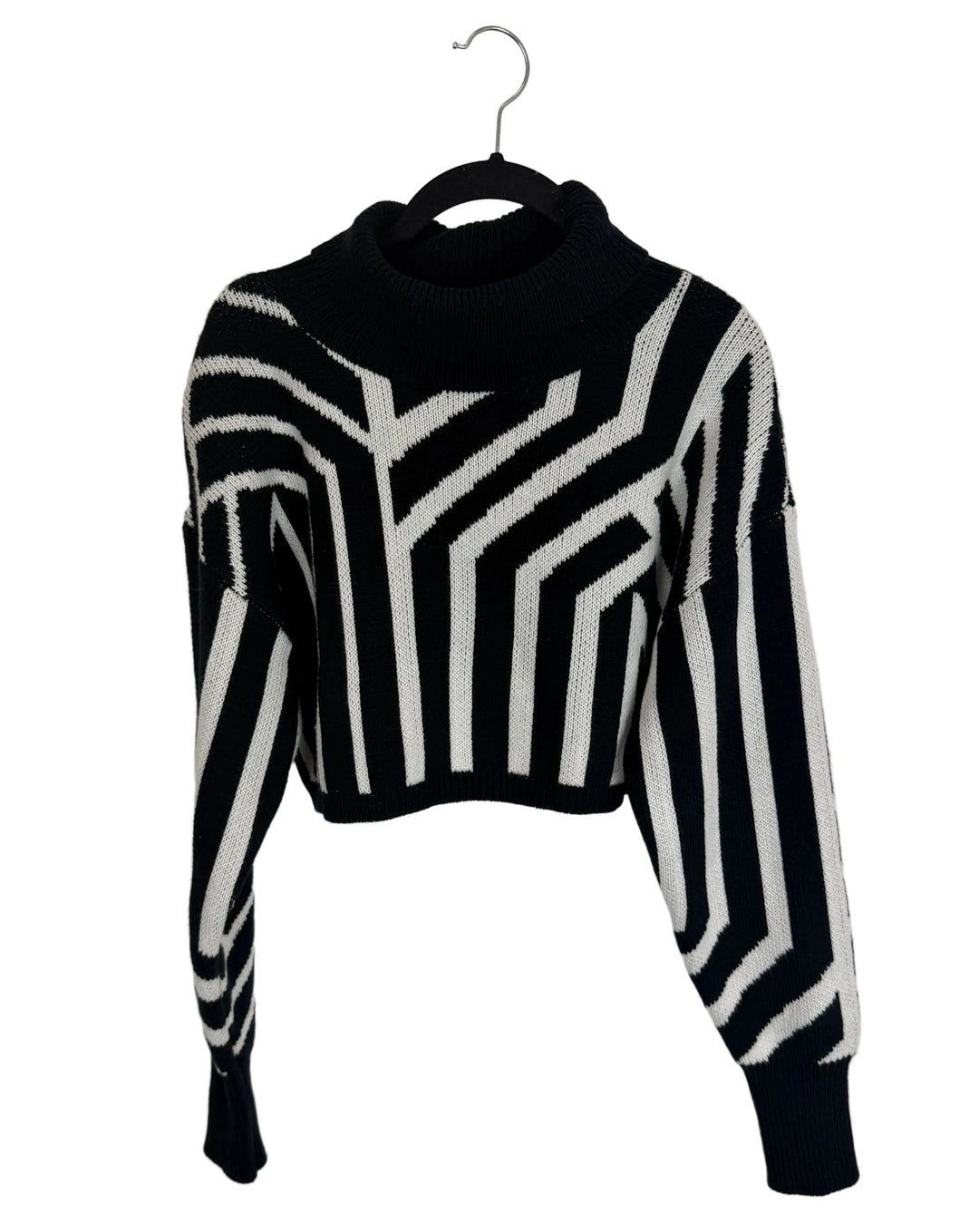 Cropped Geometrical Shape Pattern Turtle Neck Sweater- Size 4/6