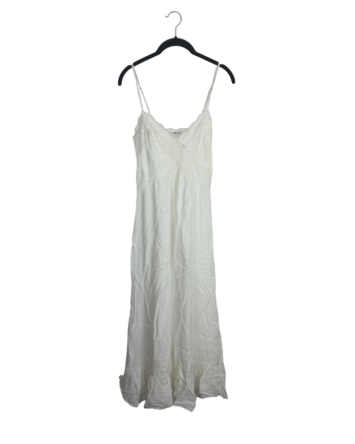 White Spaghetti Strap Lace Dress- Size 0/2