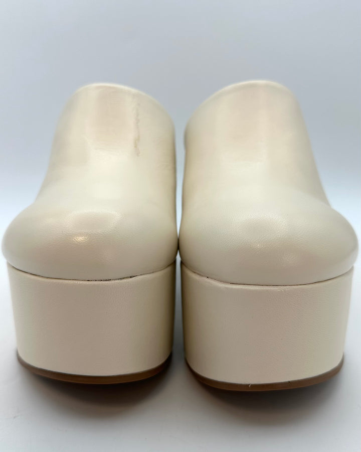 Shell White Platform Mule - Size 8.5