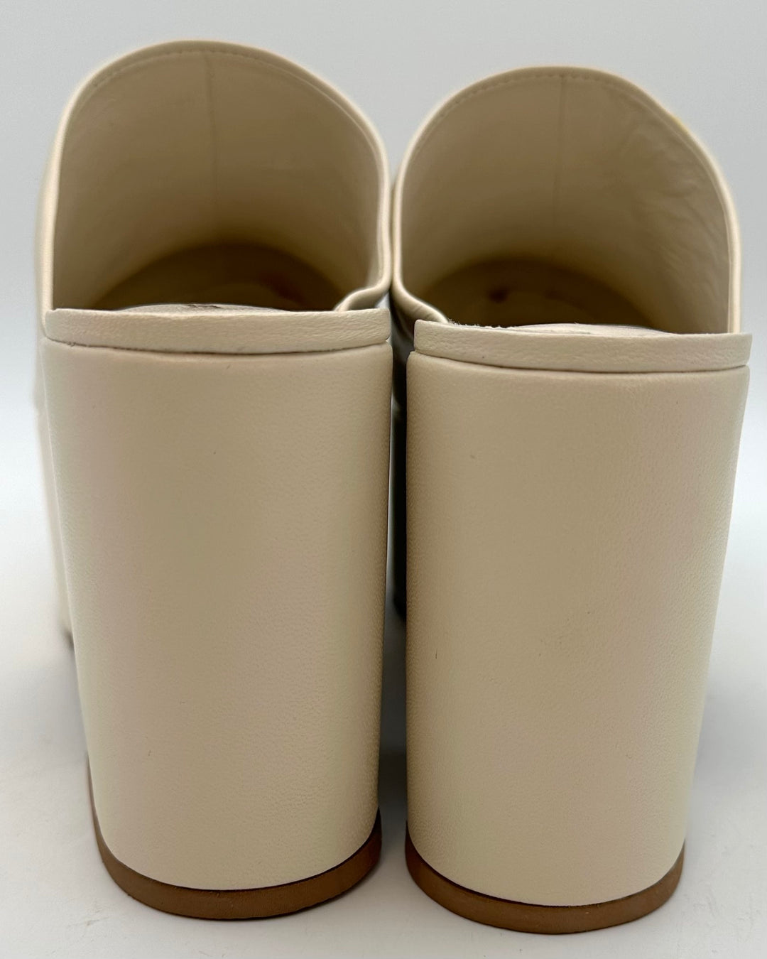 Shell White Platform Mule - Size 8.5