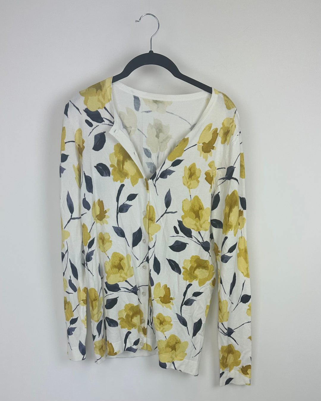 White Floral Cardigan - Size 10-12