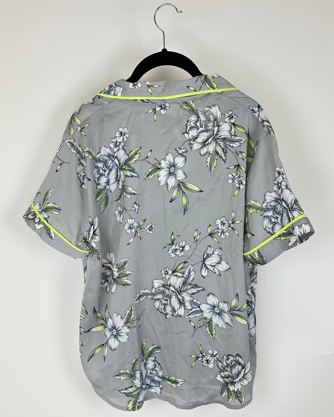 Light Grey and Green Floral Collared Pajama Top - Small