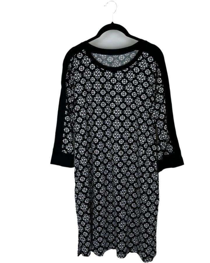 Black White and Pink Lounge Dress - Size 6/8 and 10/12