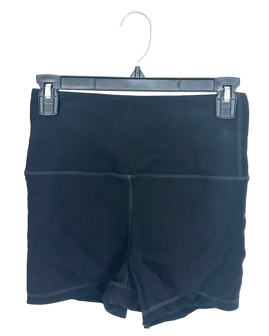 Black ribbed spandex shorts - 2/4