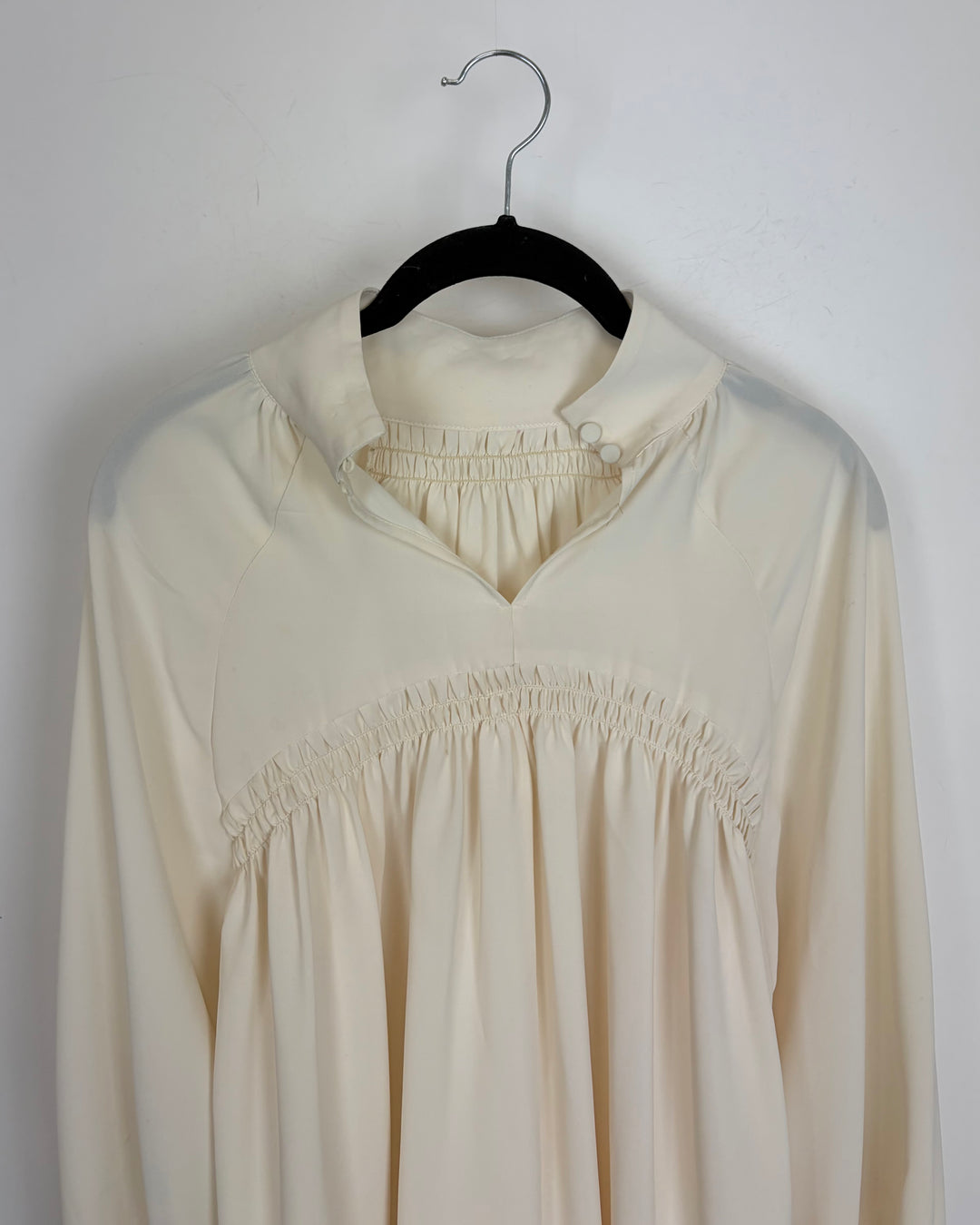 Ivory White Elastic Ruched Blouse - Size 6/8