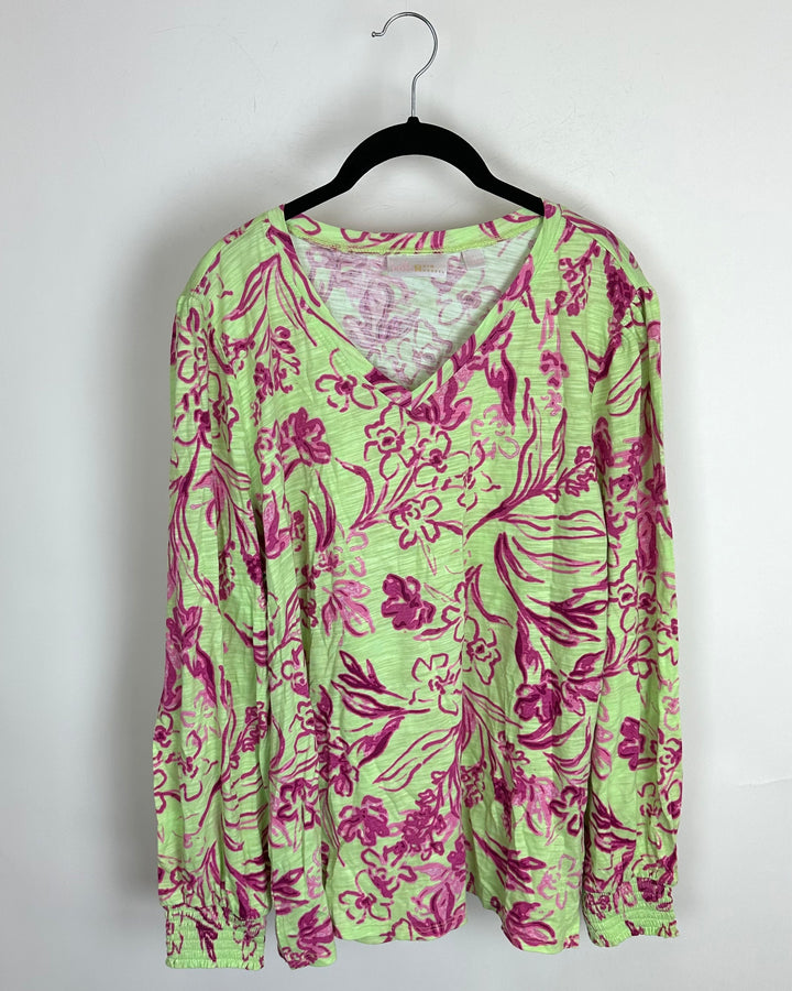 Light Green Flower Heather Top - Size 14/16