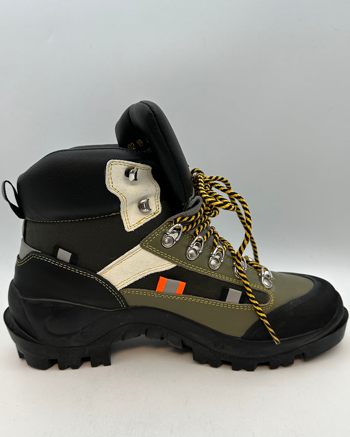Green and Black Boots - Size 41