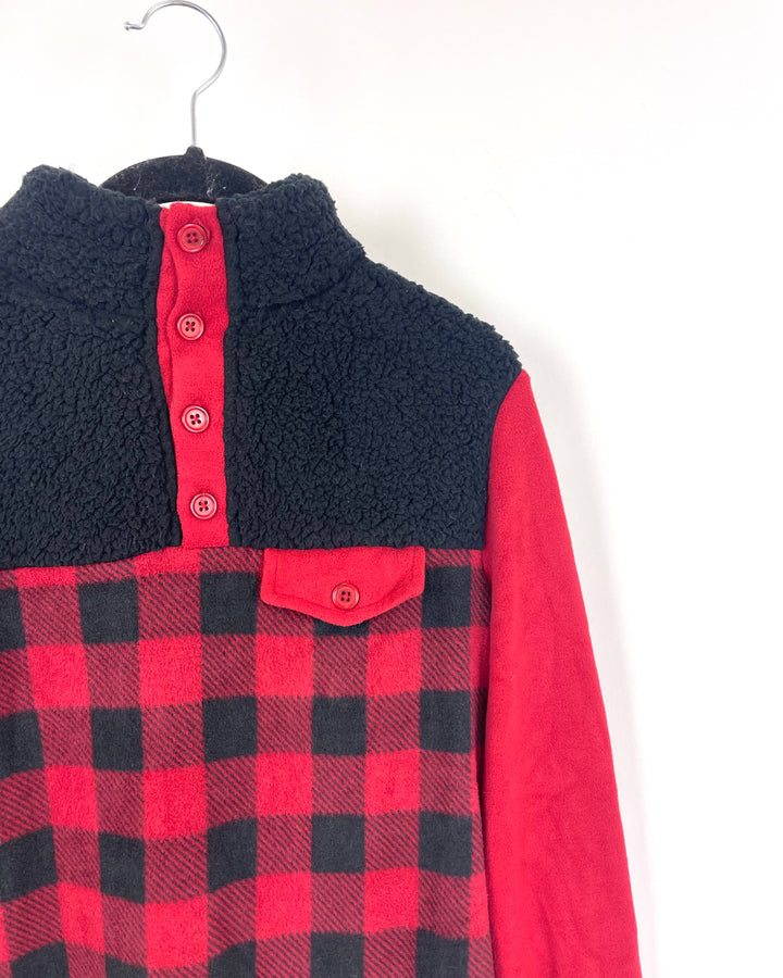 Red and Black Plaid Pullover - Small