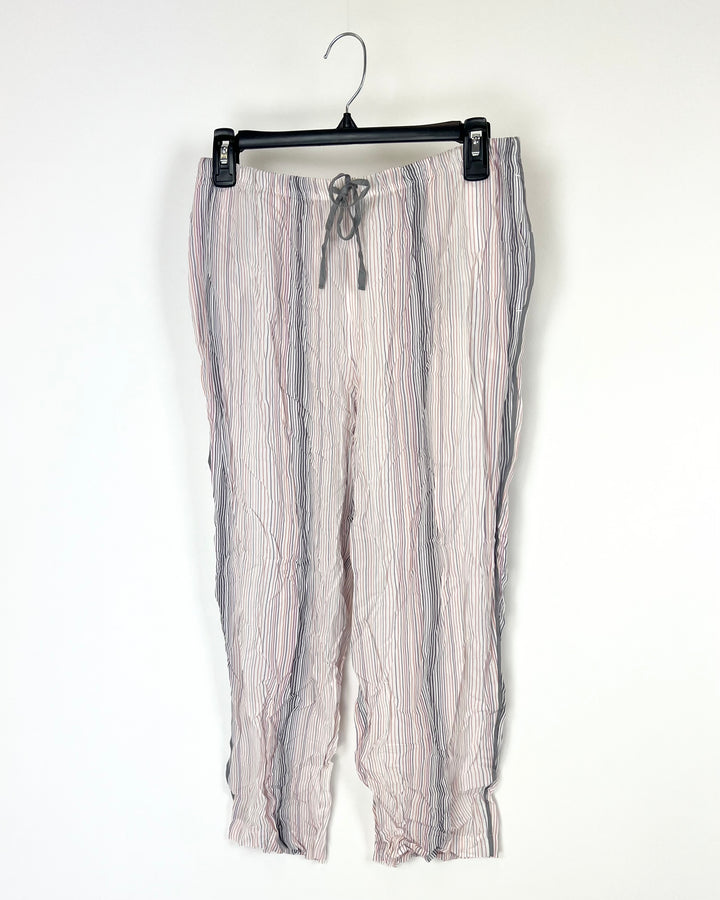 MultiColor Capri Sleepwear Pants - Size 6