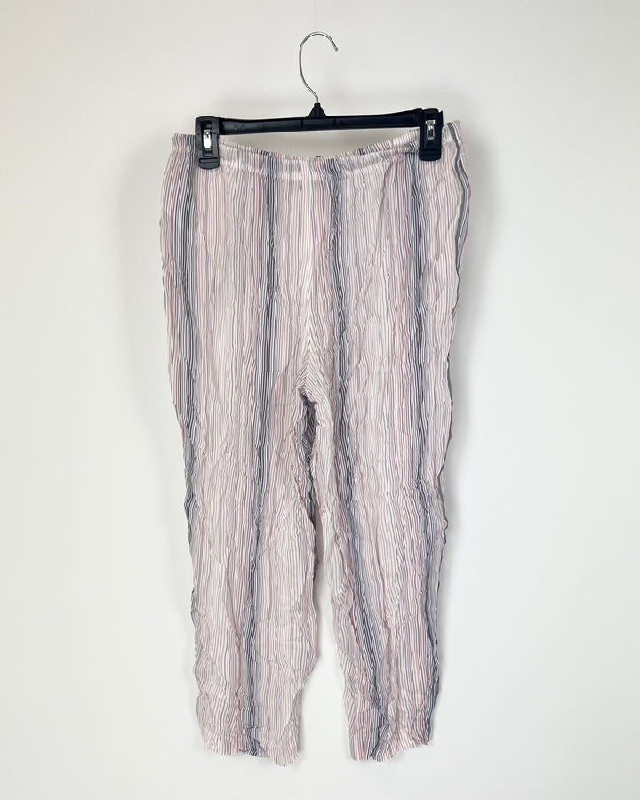 MultiColored Capri Sleepwear Pants - Size 6